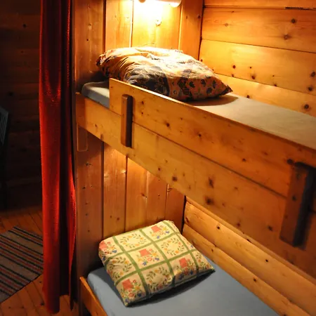 Familiecamping 2* Tana